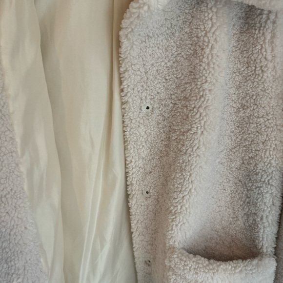 Gal Meets Glam Collection Willa Teddy Bear Coat - Picture 8 of 9